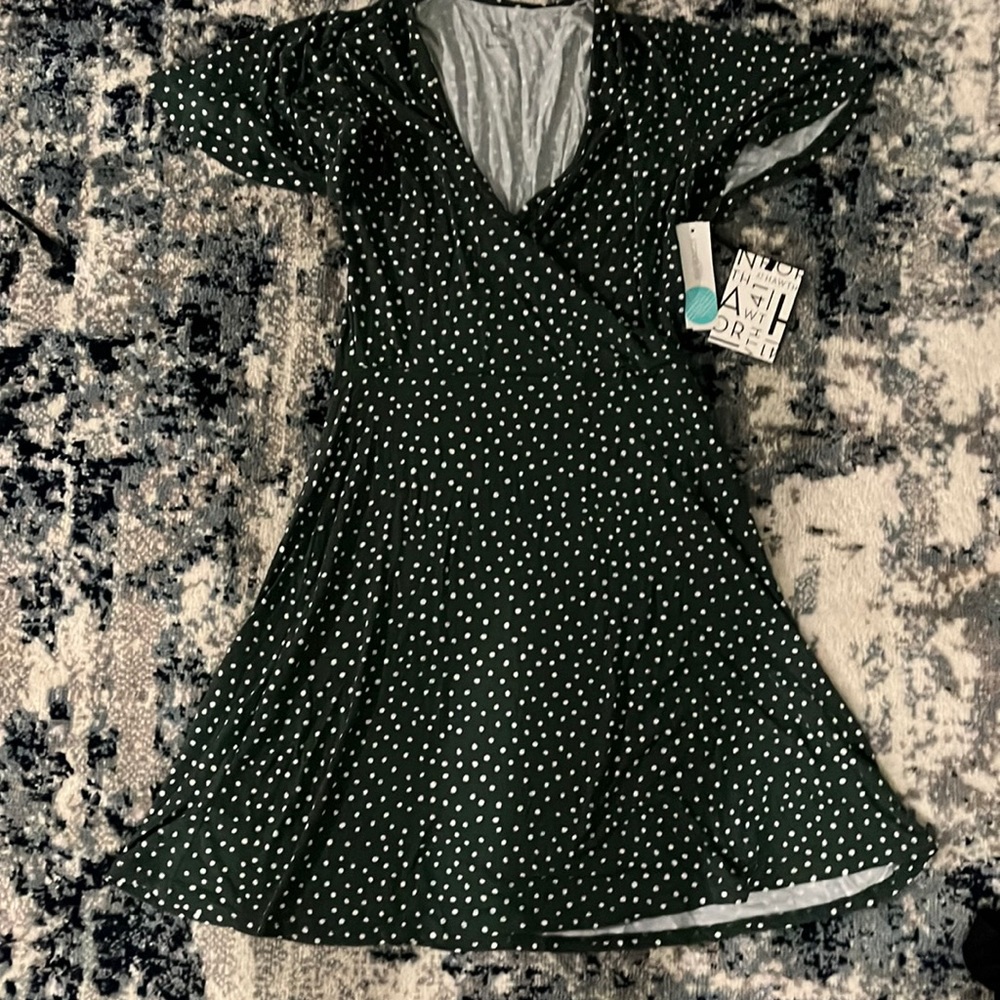 nwt hawthorn dress size small
